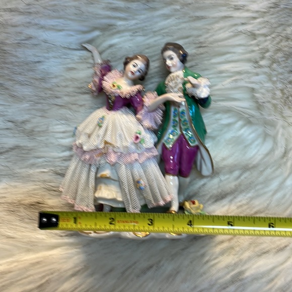 Dresden Frankenthal lace couple dancing, hand painted Germany antique figurine. - Picture 3 of 7